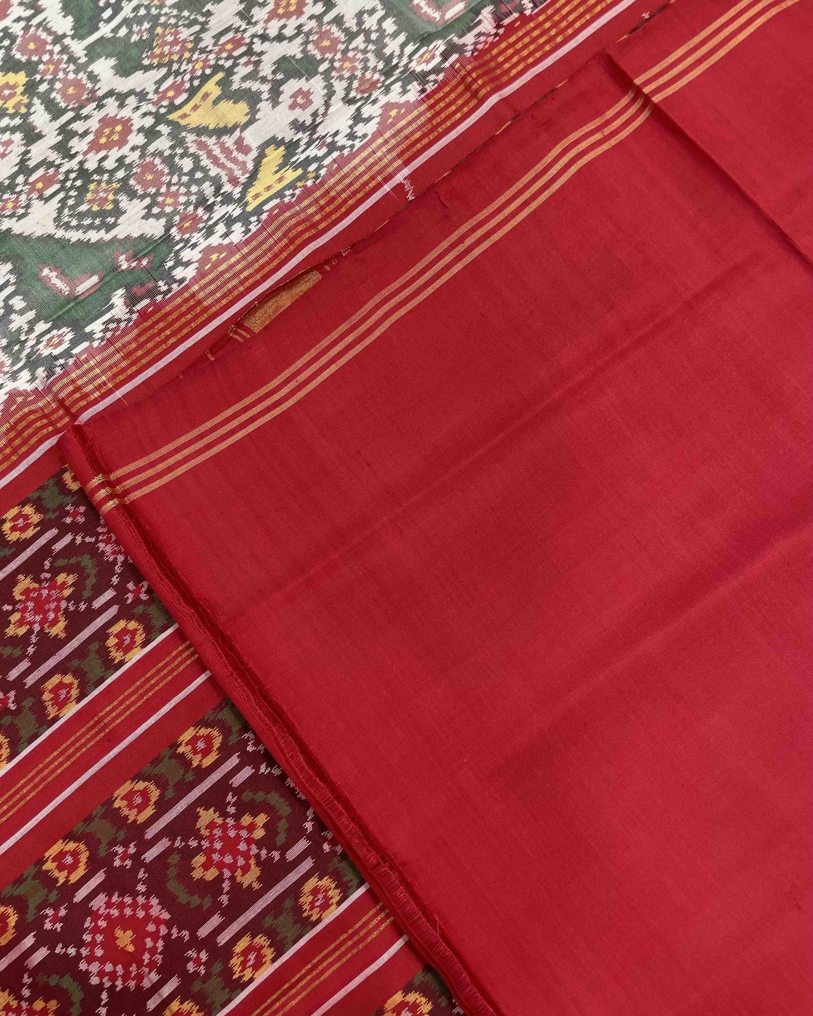 Red & White Narikunj Designer Patola Saree - SindhoiPatolaArt