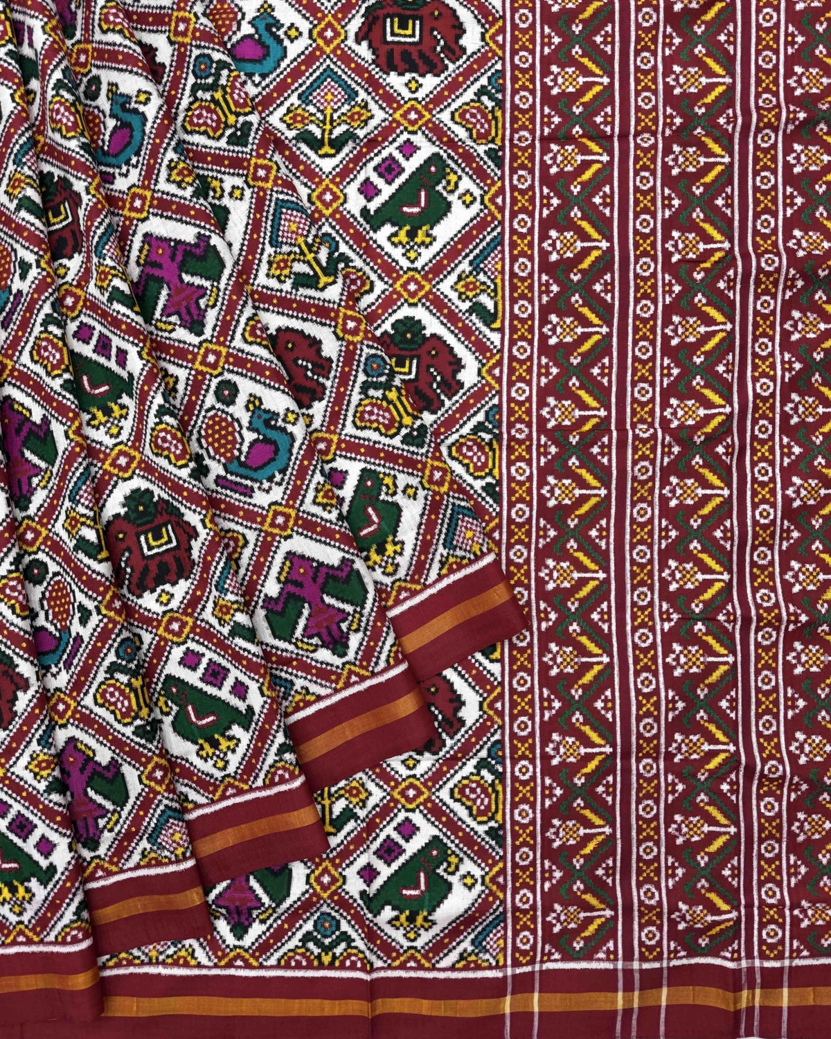 Red & White Narikunj Double Ikat Patola Saree - SindhoiPatolaArt
