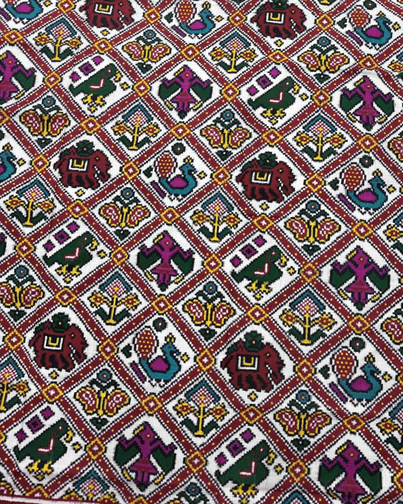 Red & White Narikunj Double Ikat Patola Saree - SindhoiPatolaArt