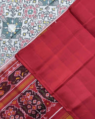 Red & White Navratan Semi Double Ikat Patola Saree - SindhoiPatolaArt