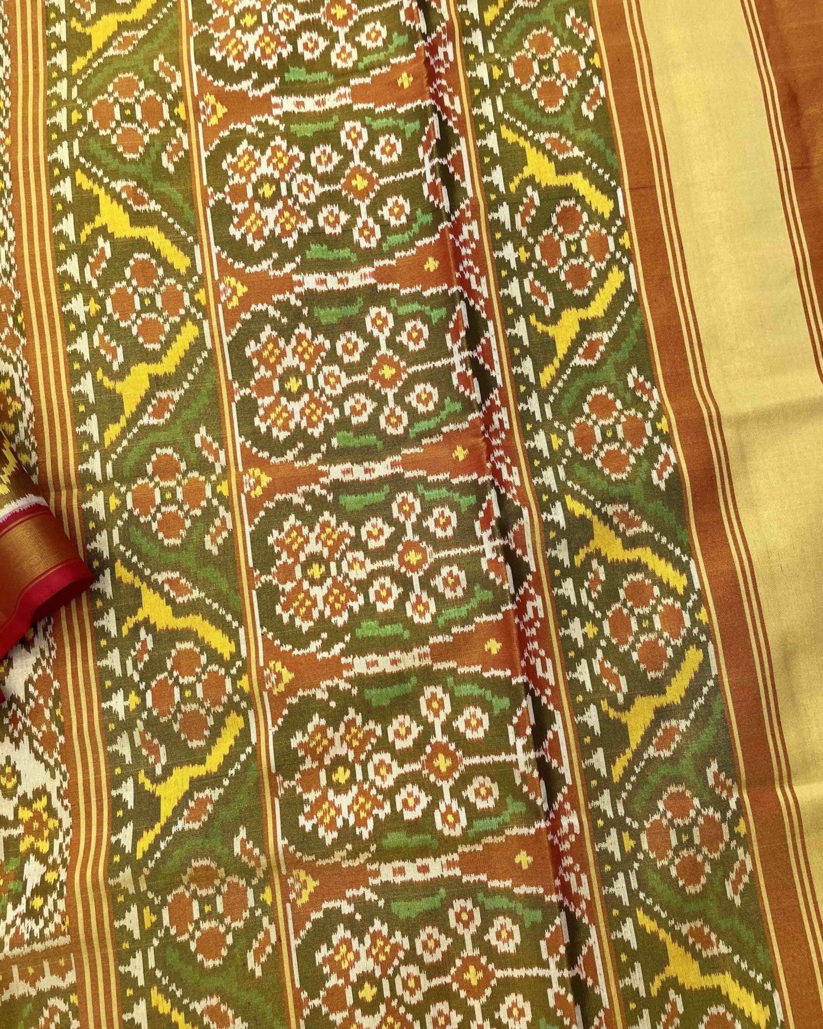 Red & White Navratan Tissue Patola Saree - SindhoiPatolaArt