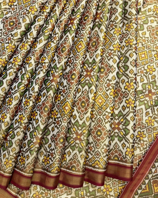 Red & White Navratan Tissue Patola Saree - SindhoiPatolaArt