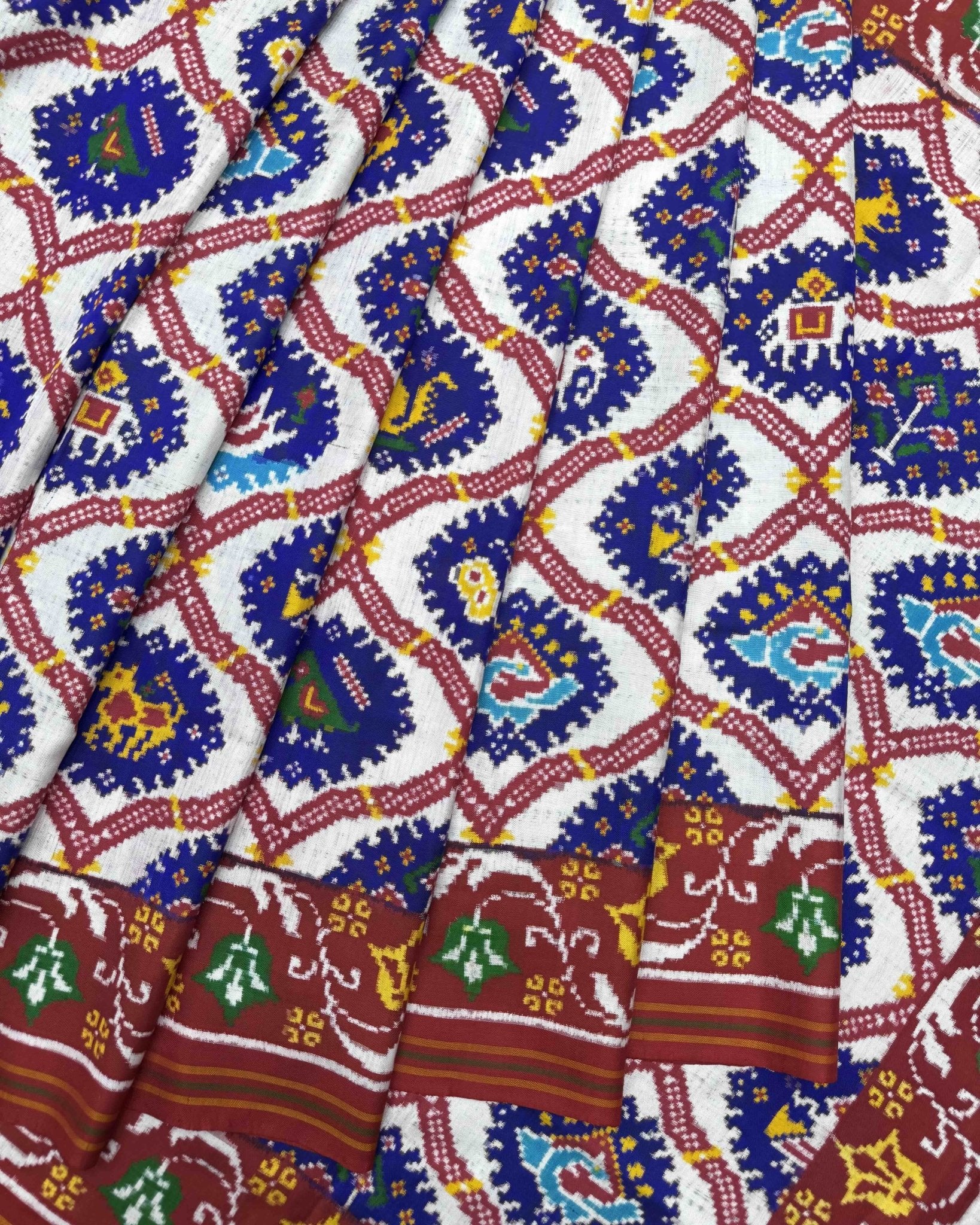 Red & Whtie with Blue Narikunj Double Ikat Patola Saree - SindhoiPatolaArt