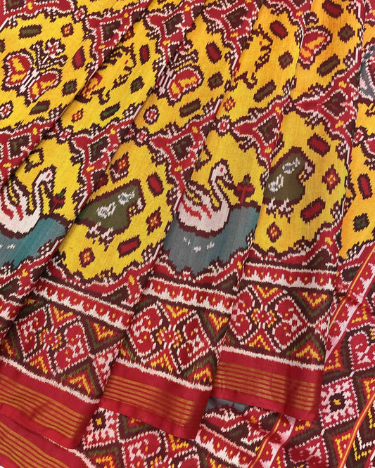 Red & Yellow Big Figure Chhabdi Nariunj Patola Saree - SindhoiPatolaArt