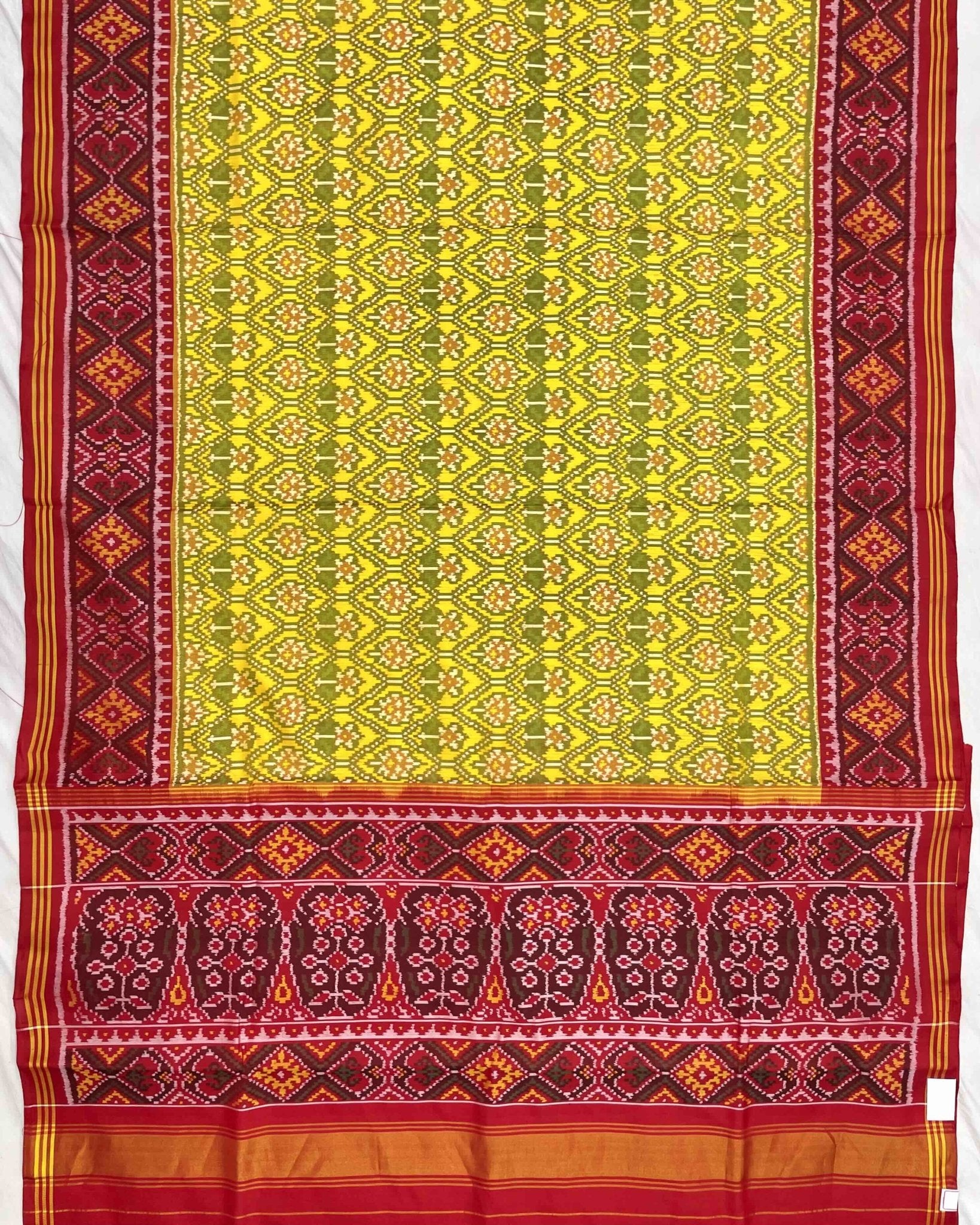 Red & Yellow Darambhatt Patola Saree - SindhoiPatolaArt