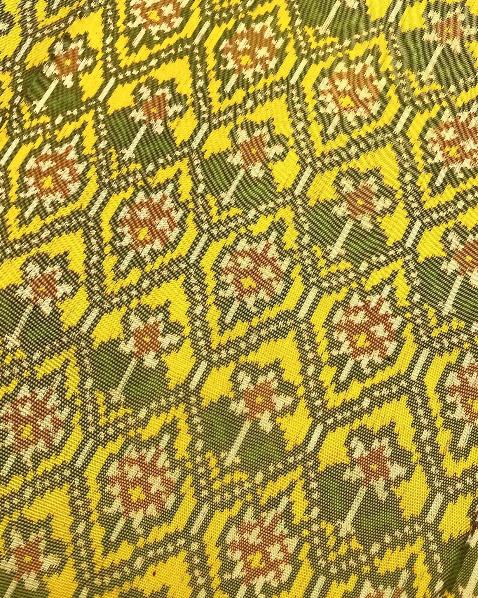 Red & Yellow Darambhatt Patola Saree - SindhoiPatolaArt