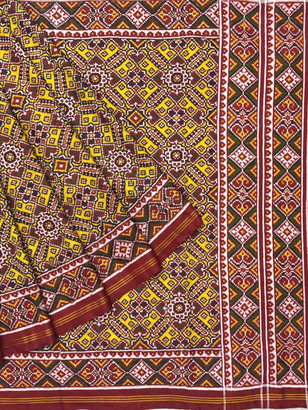 Red & Yellow Manekchowk patan patola - SindhoiPatolaArt