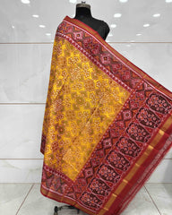 Red & Yellow Manekchowk Patola Dupatta - SindhoiPatolaArt