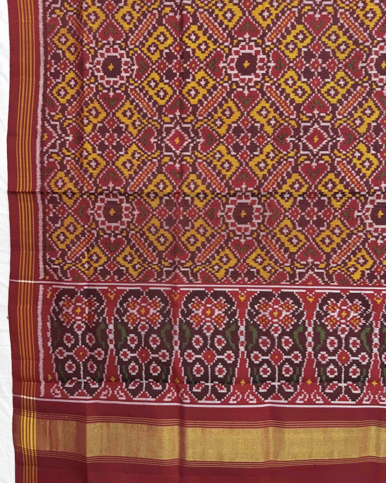 Red & Yellow Manekchowk Semi Double Ikat Dupatta - SindhoiPatolaArt