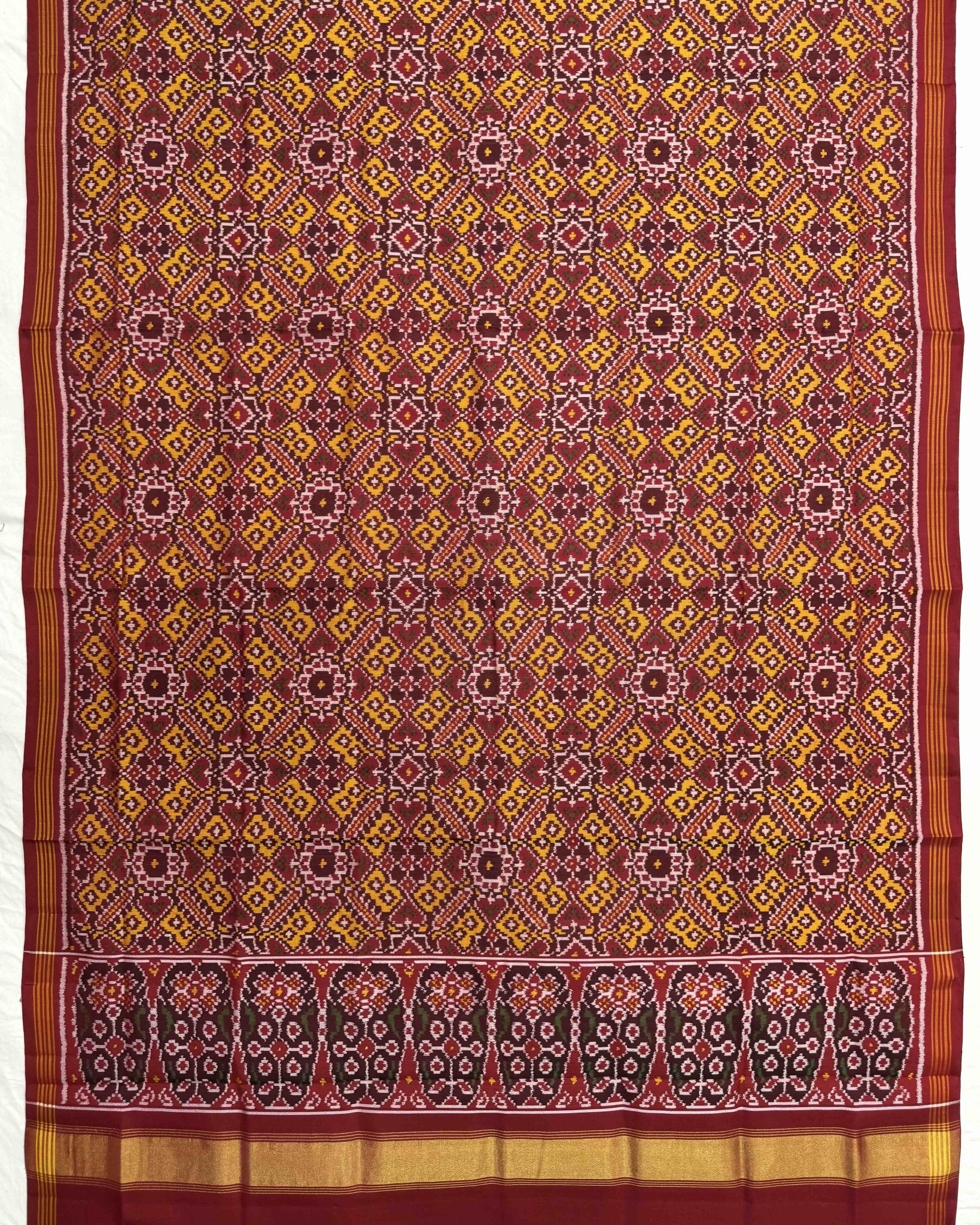Red & Yellow Manekchowk Semi Double Ikat Dupatta - SindhoiPatolaArt
