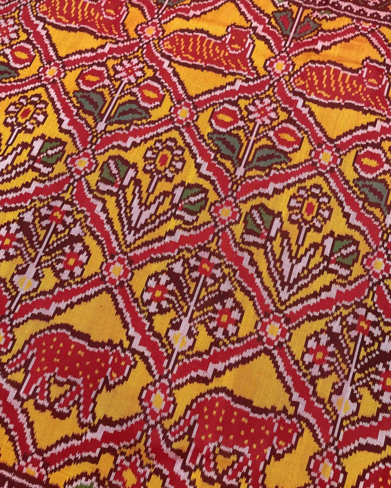 Red & Yellow Narikunj Designer Patola Saree - SindhoiPatolaArt