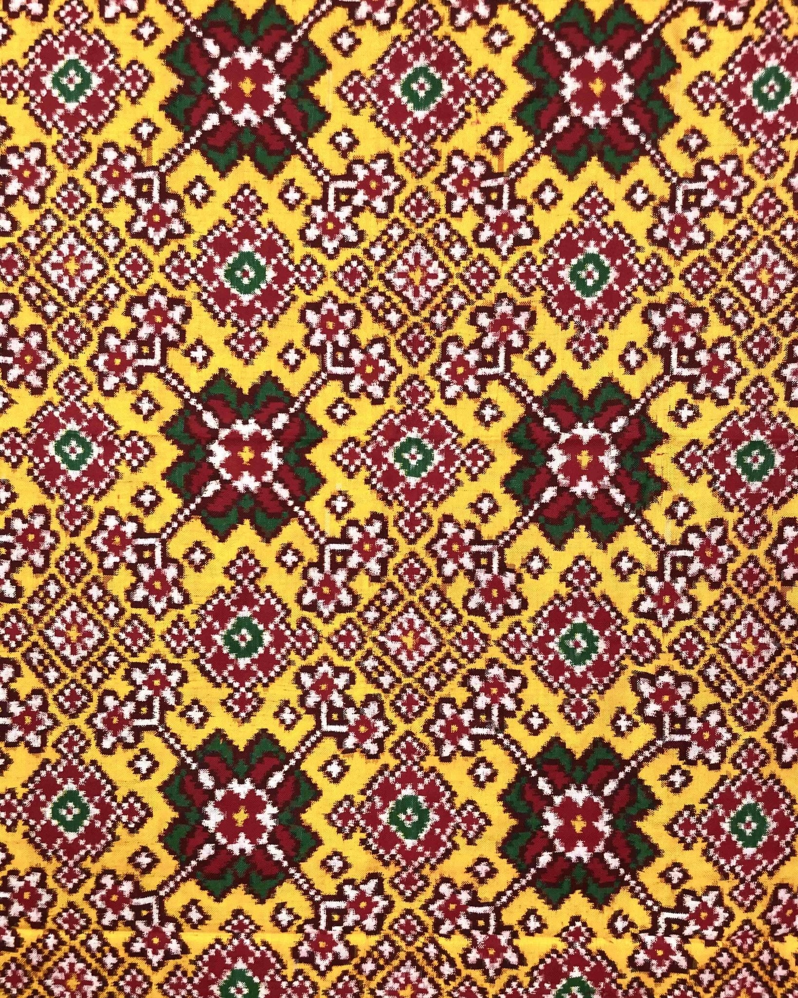 Red & Yellow Navratan Patola Dupatta - SindhoiPatolaArt