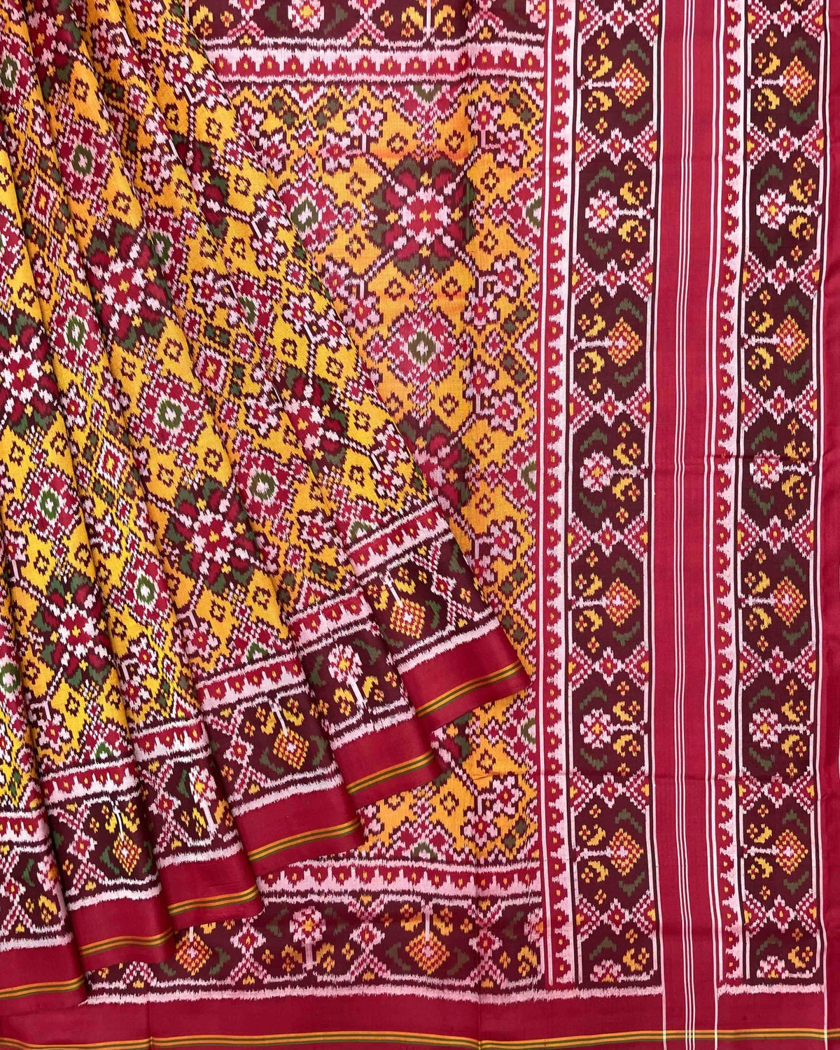 Red & Yellow Navratan Patola Saree - SindhoiPatolaArt