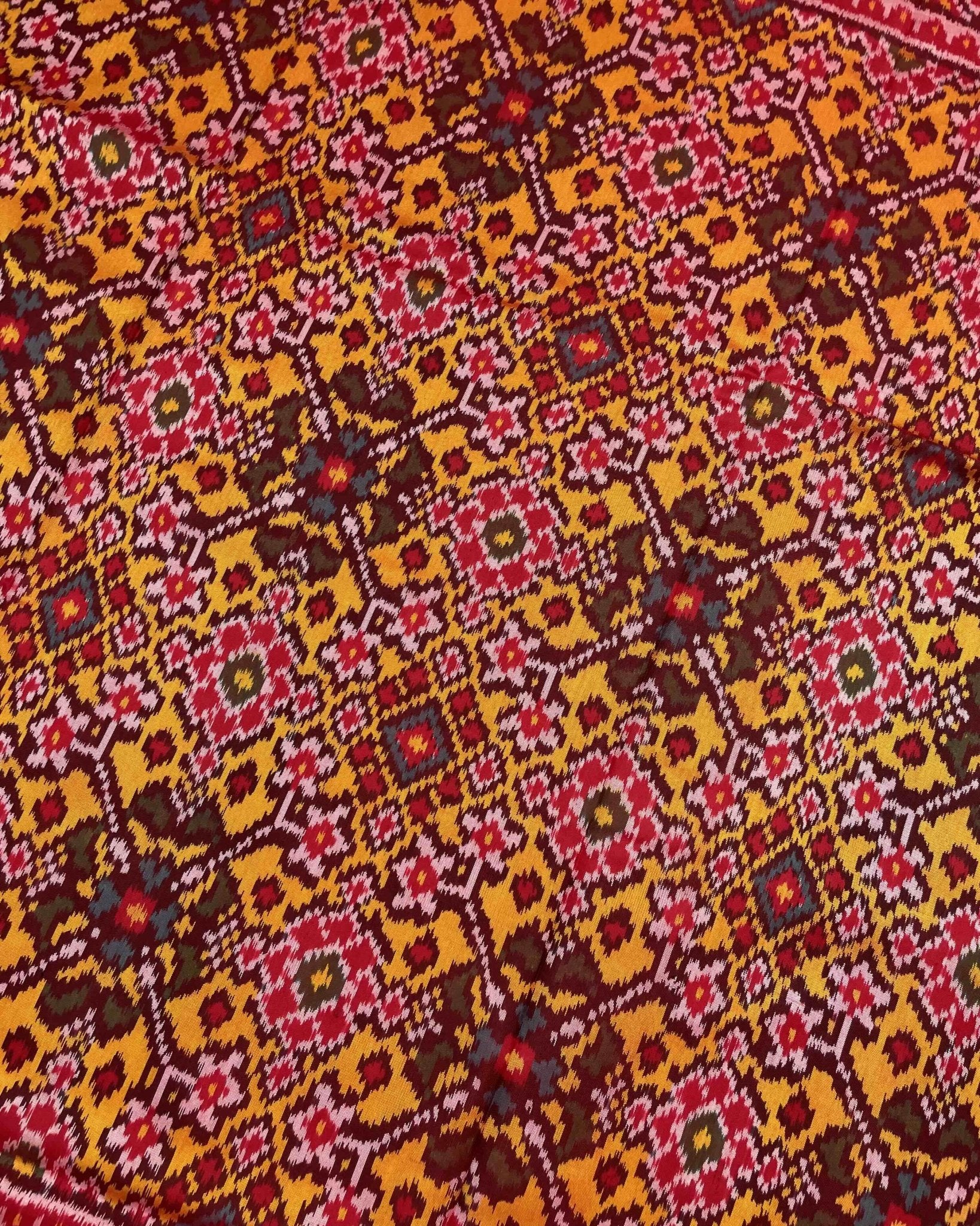 Red & Yellow Navratan Patola Saree - SindhoiPatolaArt