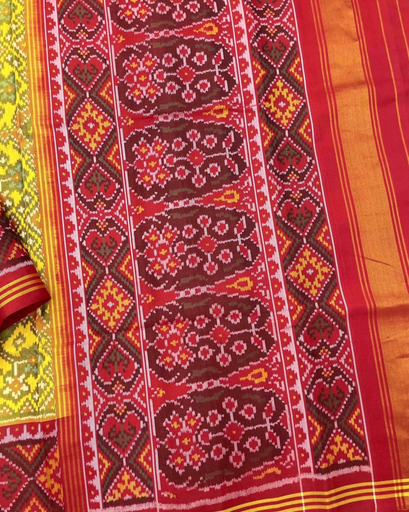 Red & Yellow Navratan Patola Saree - SindhoiPatolaArt