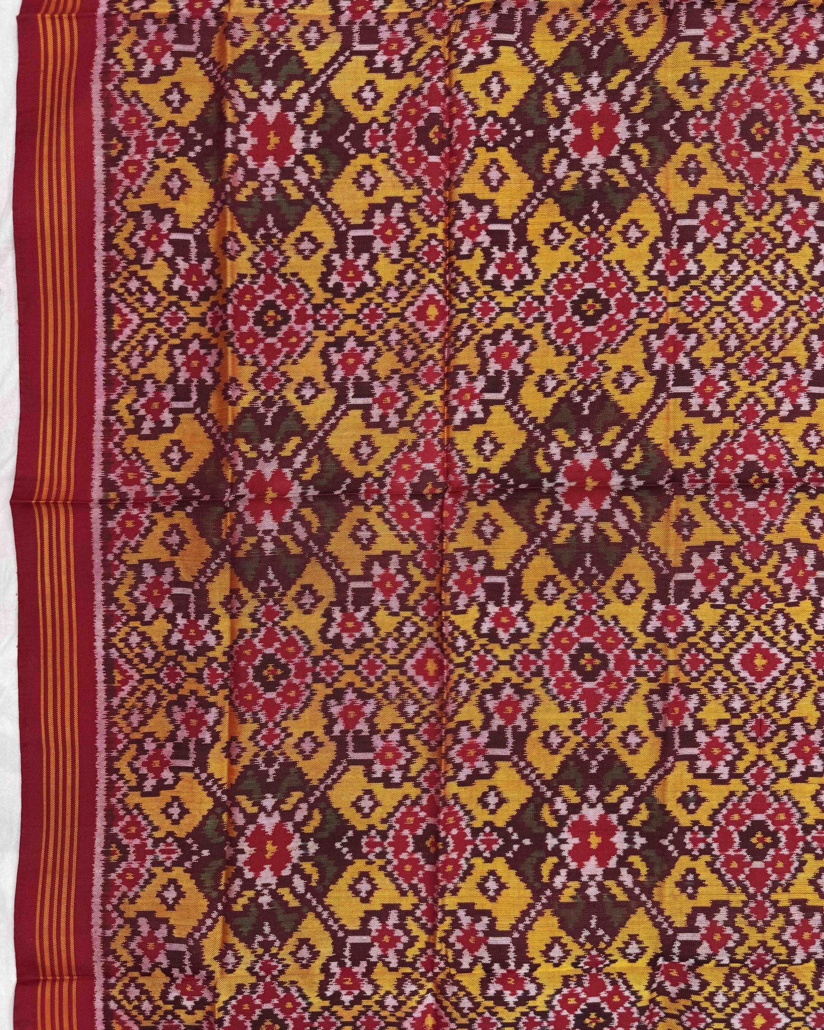 Red & Yellow Navratan Semi Double Ikat Patola Dupatta - SindhoiPatolaArt