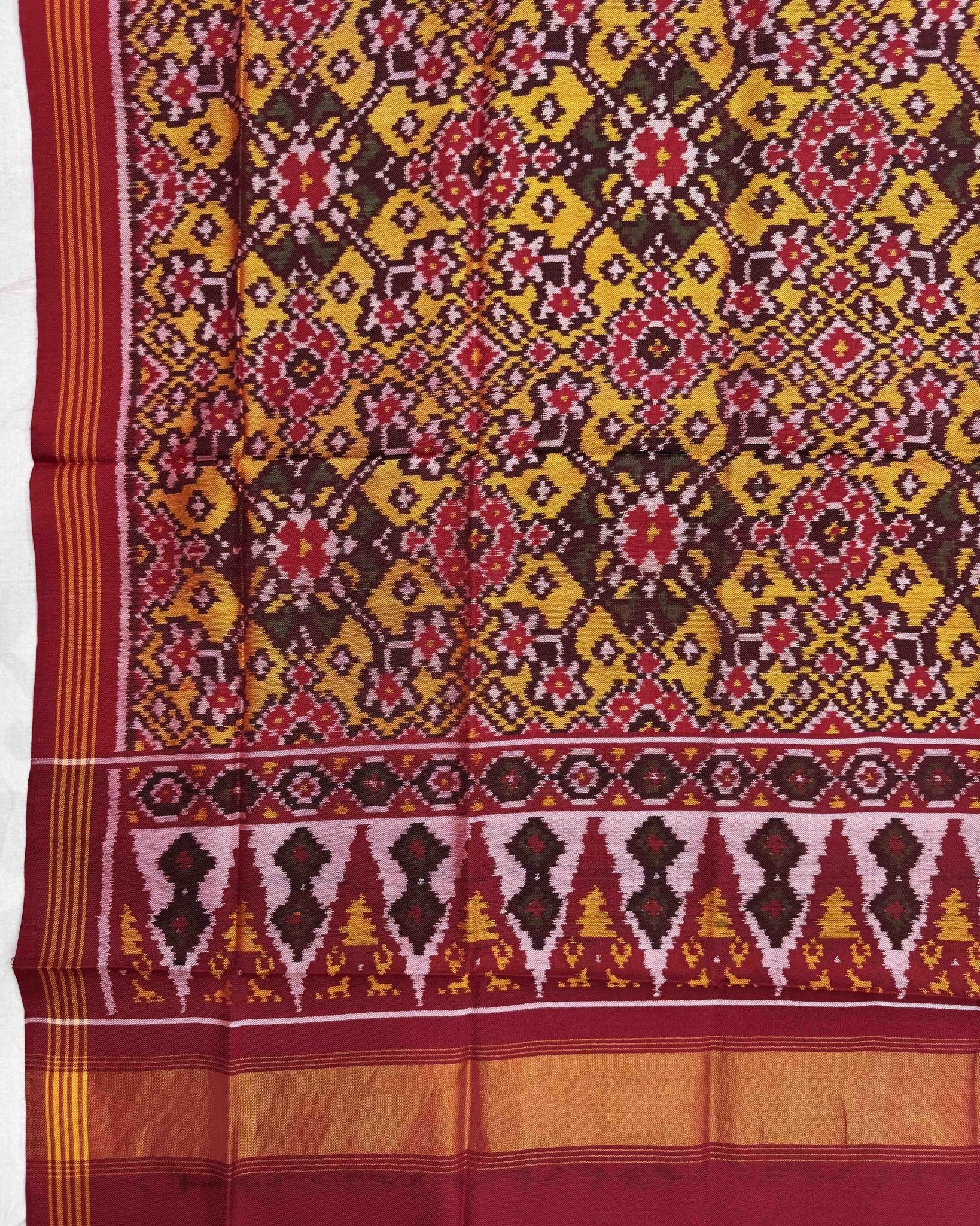 Red & Yellow Navratan Semi Double Ikat Patola Dupatta - SindhoiPatolaArt