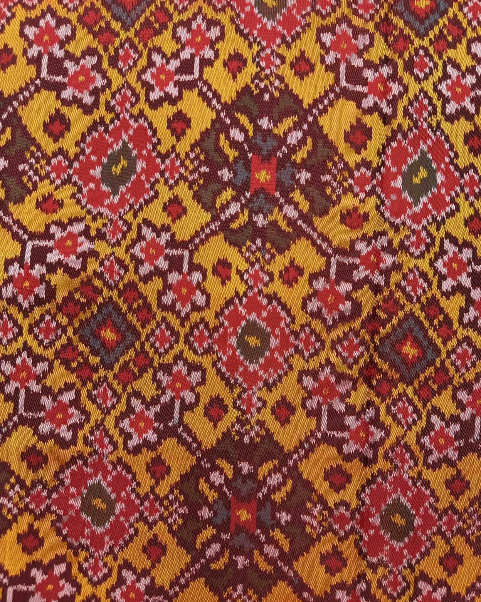 Red & Yellow Navratan Semi Double Ikat Patola Saree - SindhoiPatolaArt