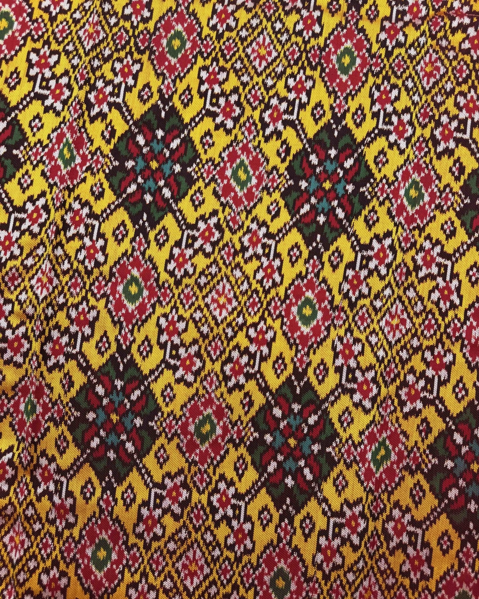 Red & Yellow Navratan Twill Patola Saree - SindhoiPatolaArt