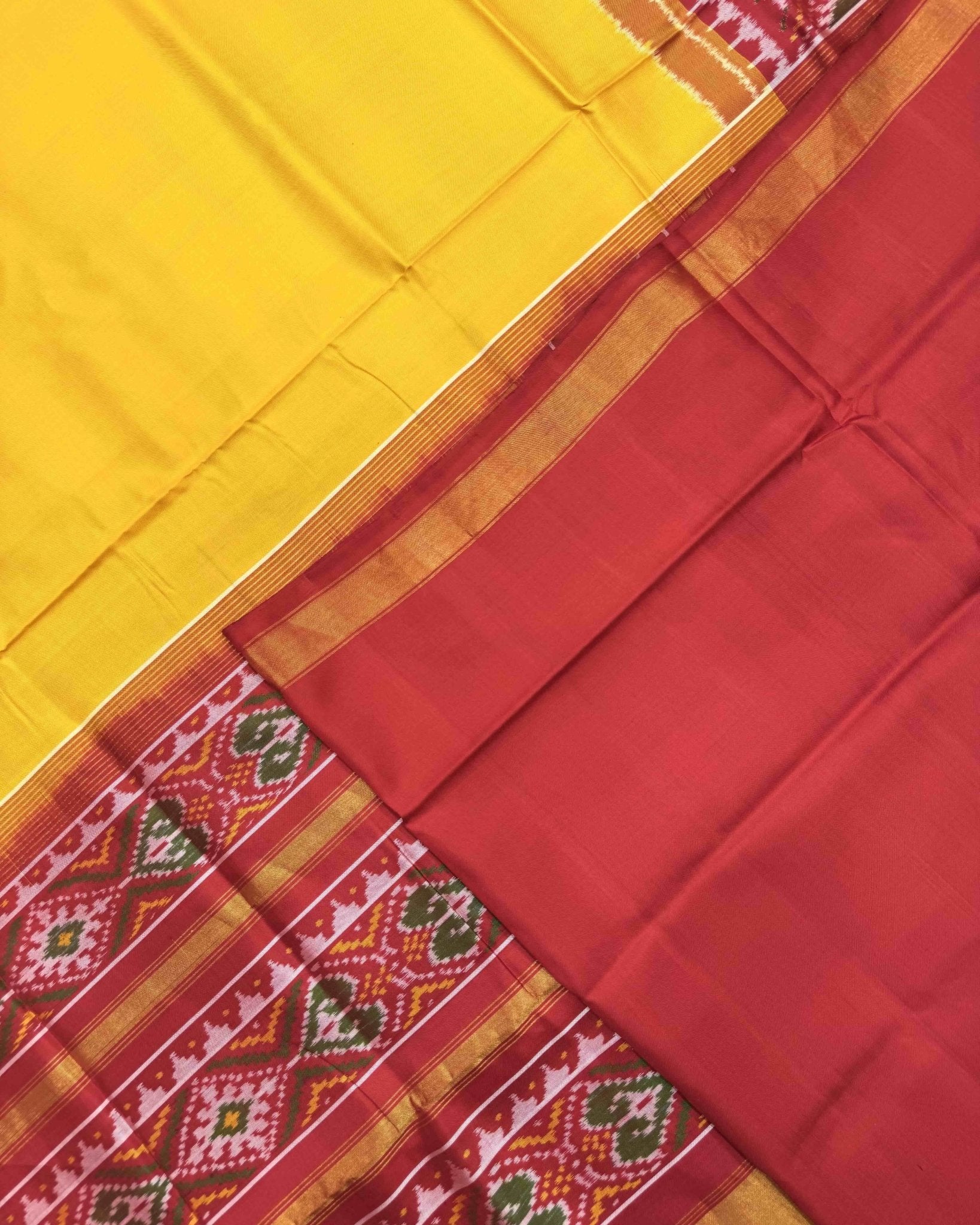 Red & Yellow Plain Patola Saree - SindhoiPatolaArt