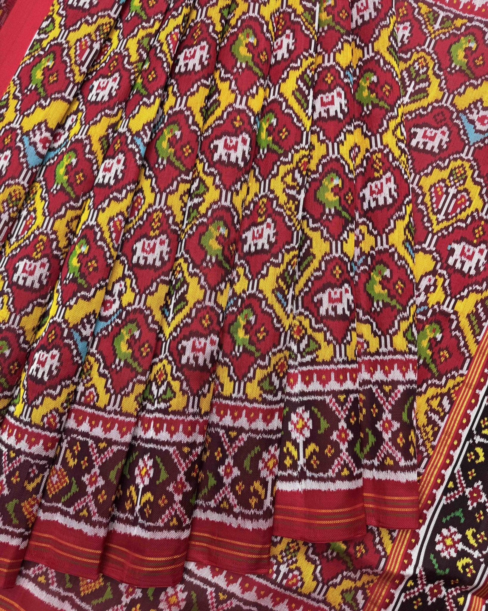 Red & Yellow Small Narikunj Twill Patola Saree - SindhoiPatolaArt