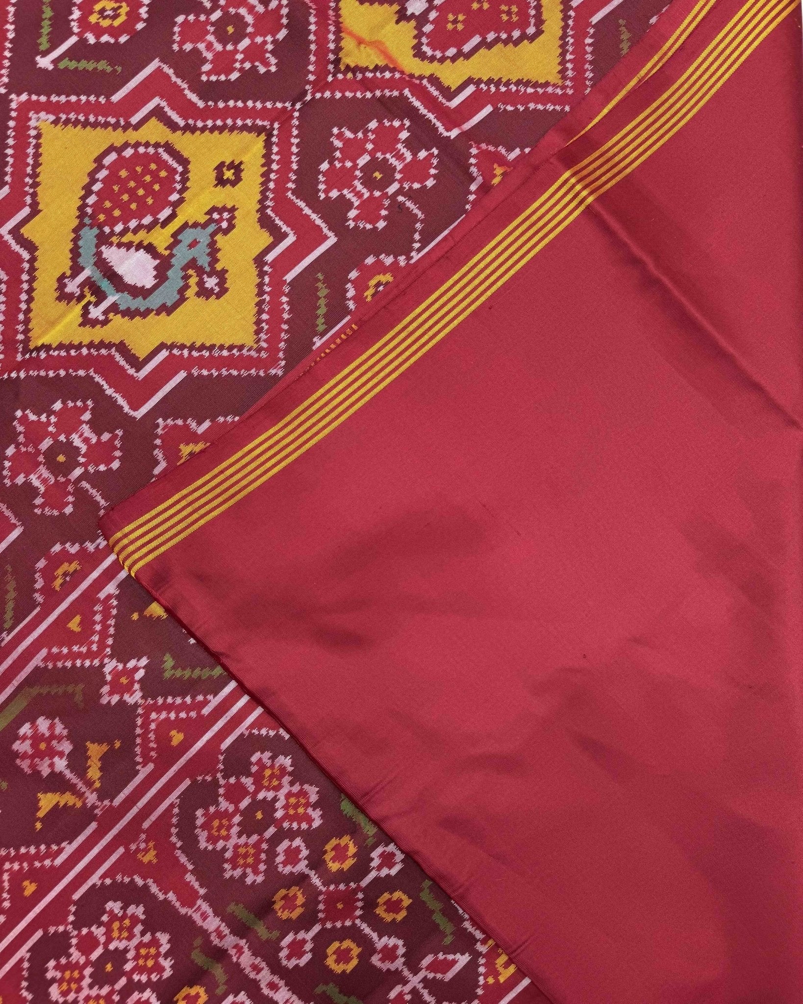 Red & Yellow Star Narikunj Semi Double Ikat Patola Saree - SindhoiPatolaArt