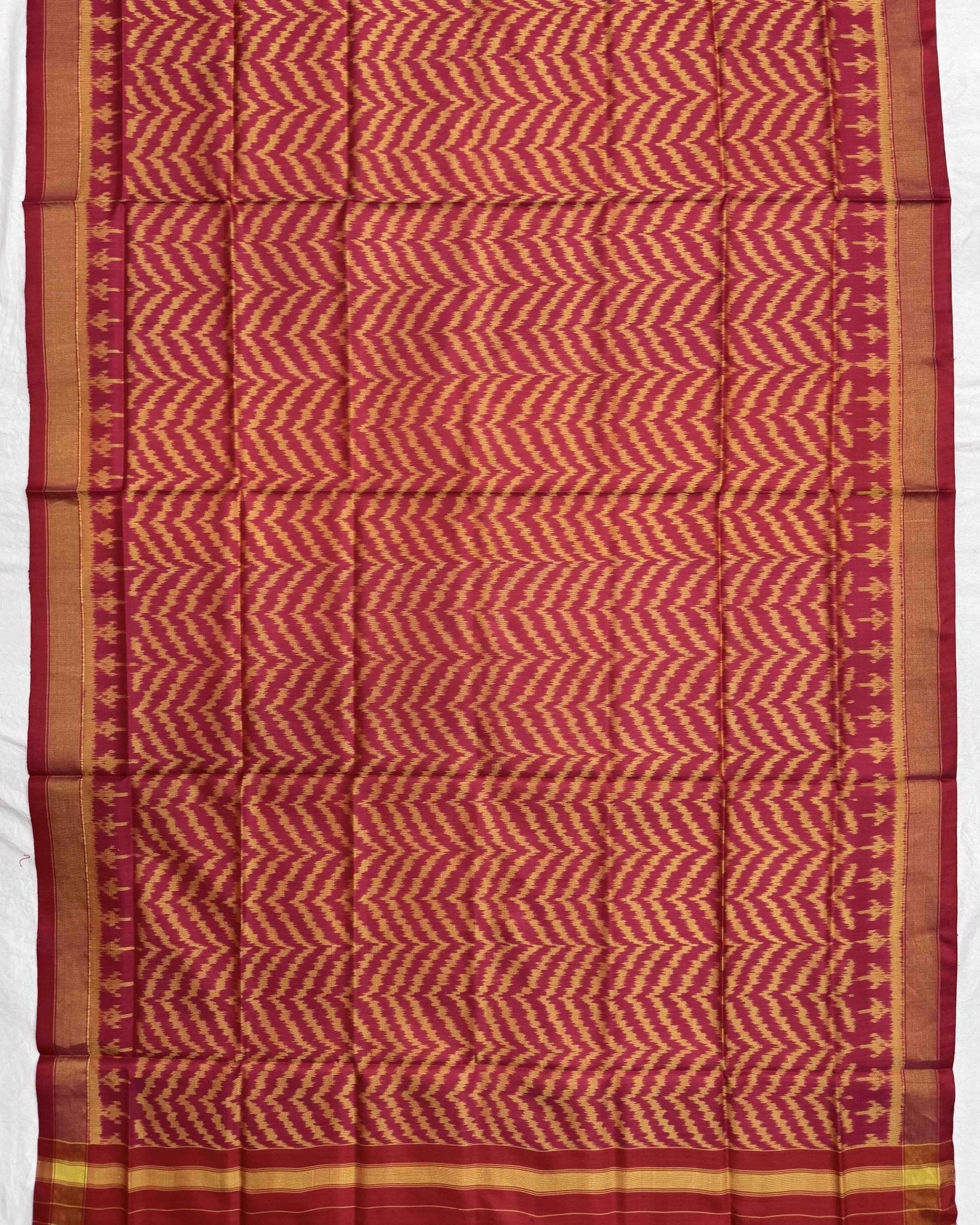 Red Zig Zag Patola Dupatta - SindhoiPatolaArt