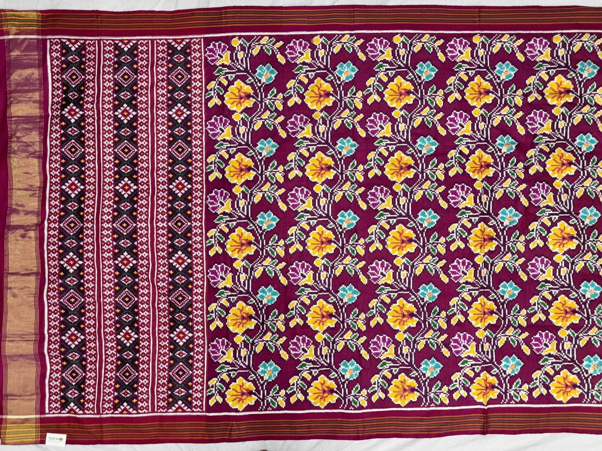 Rose pink creaper Bhat Patan Patola - SindhoiPatolaArt
