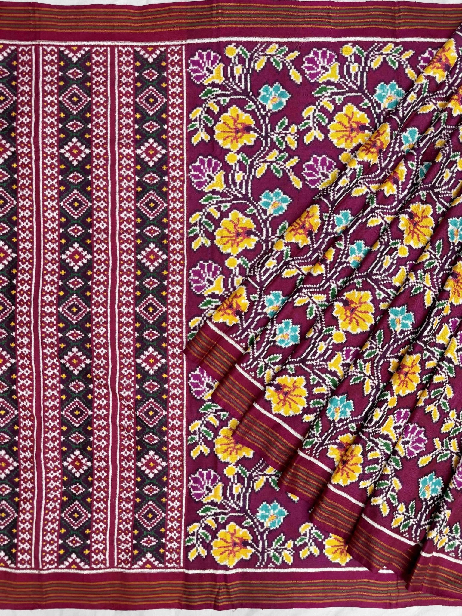 Rose pink creaper Bhat Patan Patola - SindhoiPatolaArt