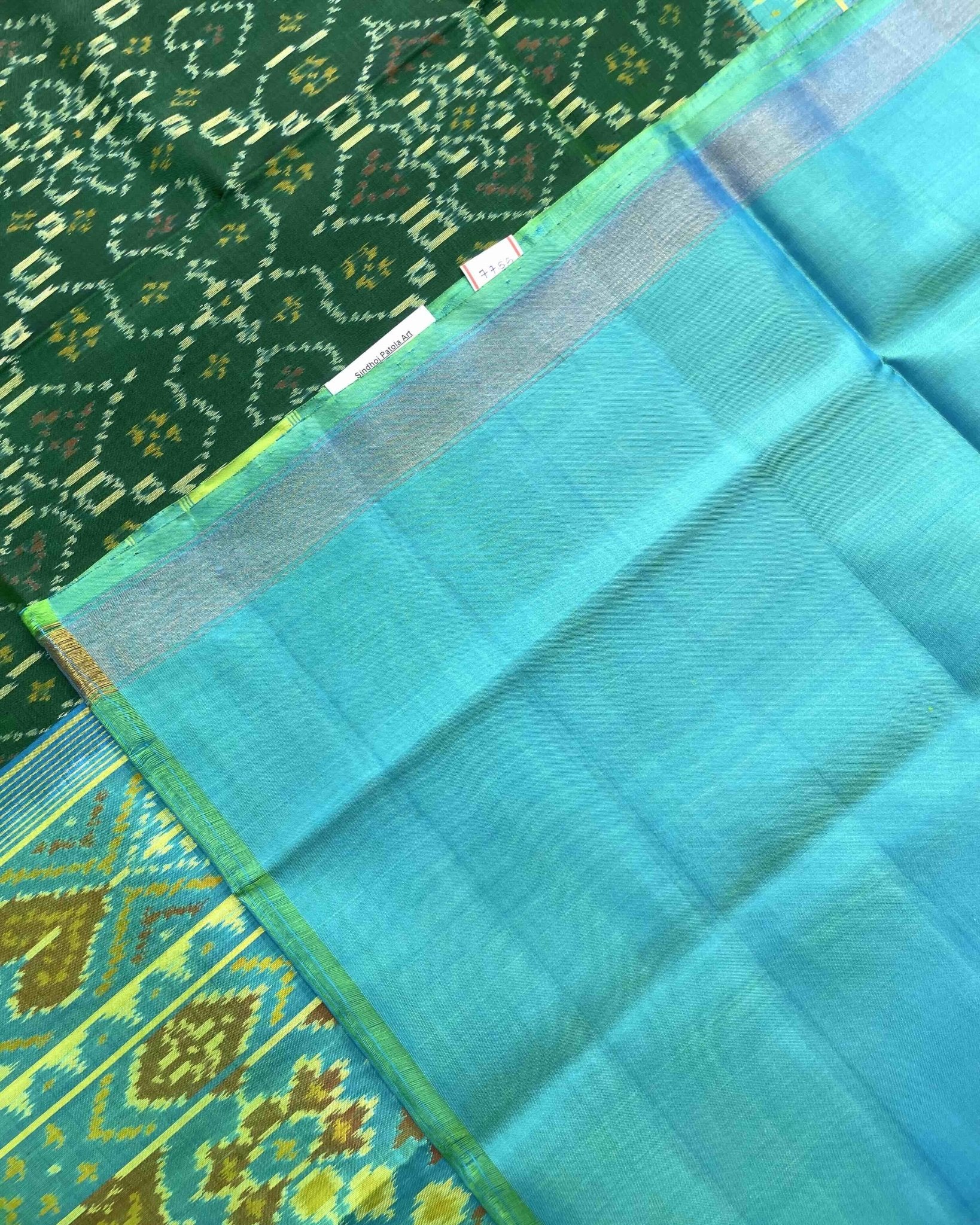 Sea Green & Green New Chhabdi Patola Saree - SindhoiPatolaArt