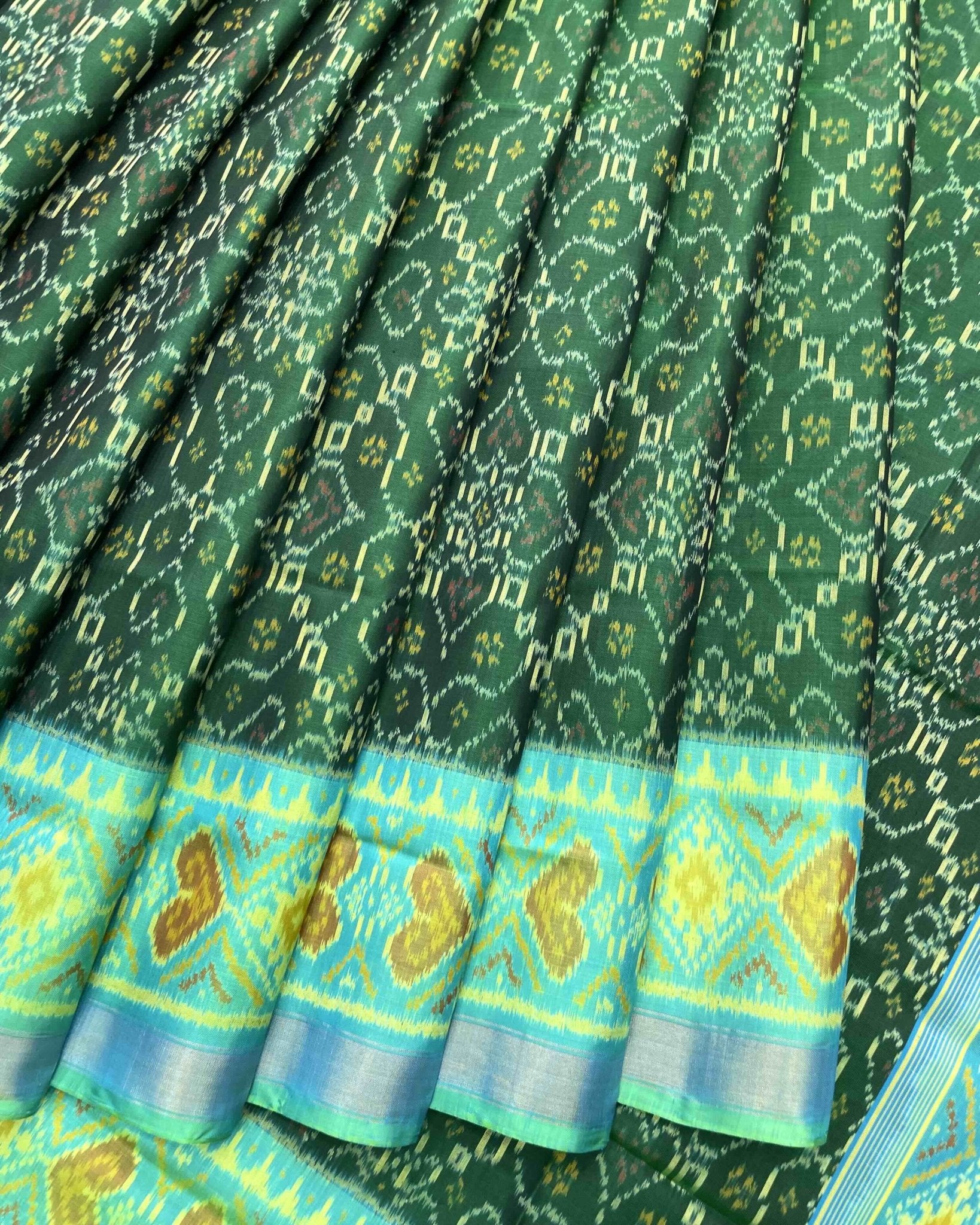 Sea Green & Green New Chhabdi Patola Saree - SindhoiPatolaArt