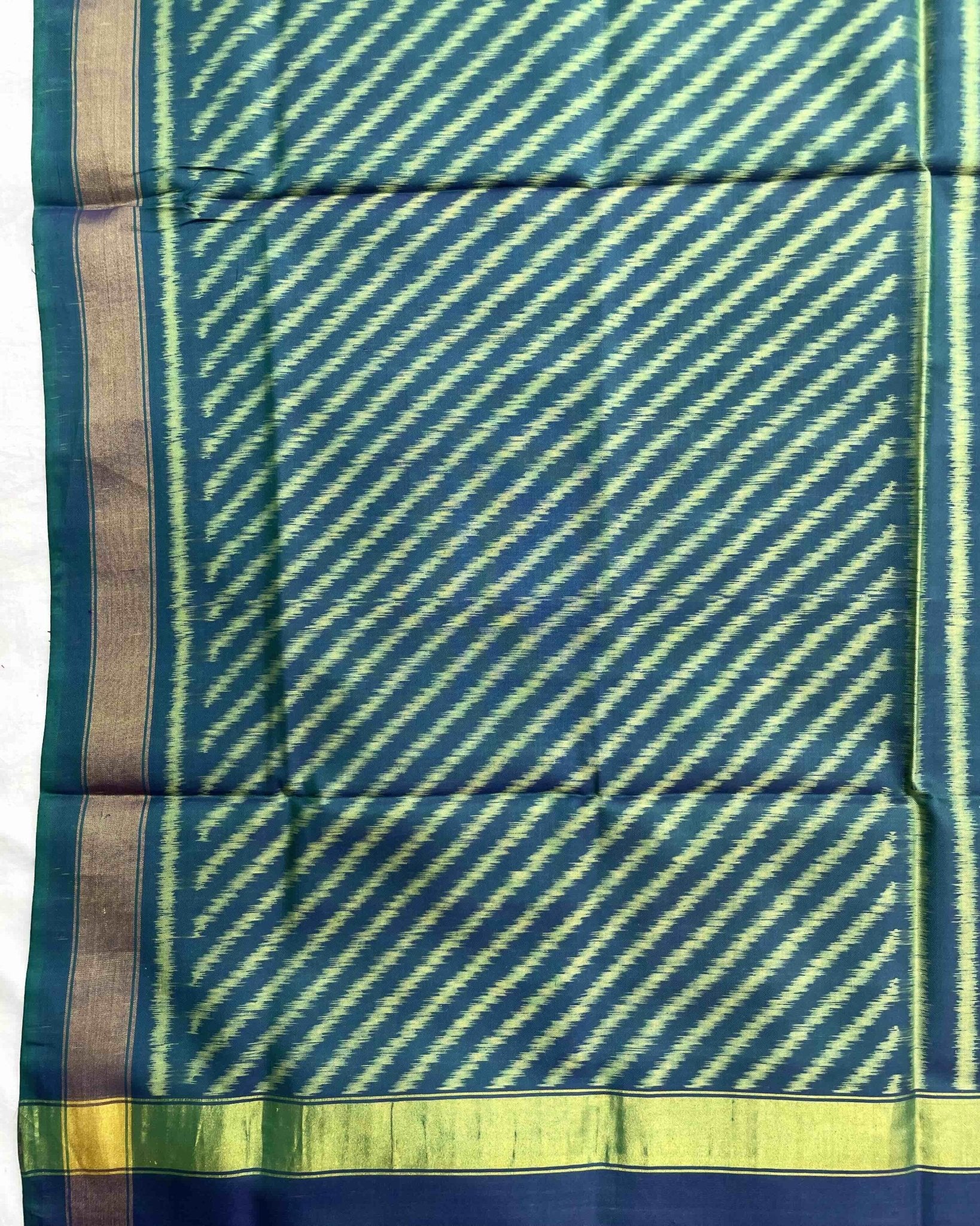 Sky Blue Lining Patola Dupatta - SindhoiPatolaArt