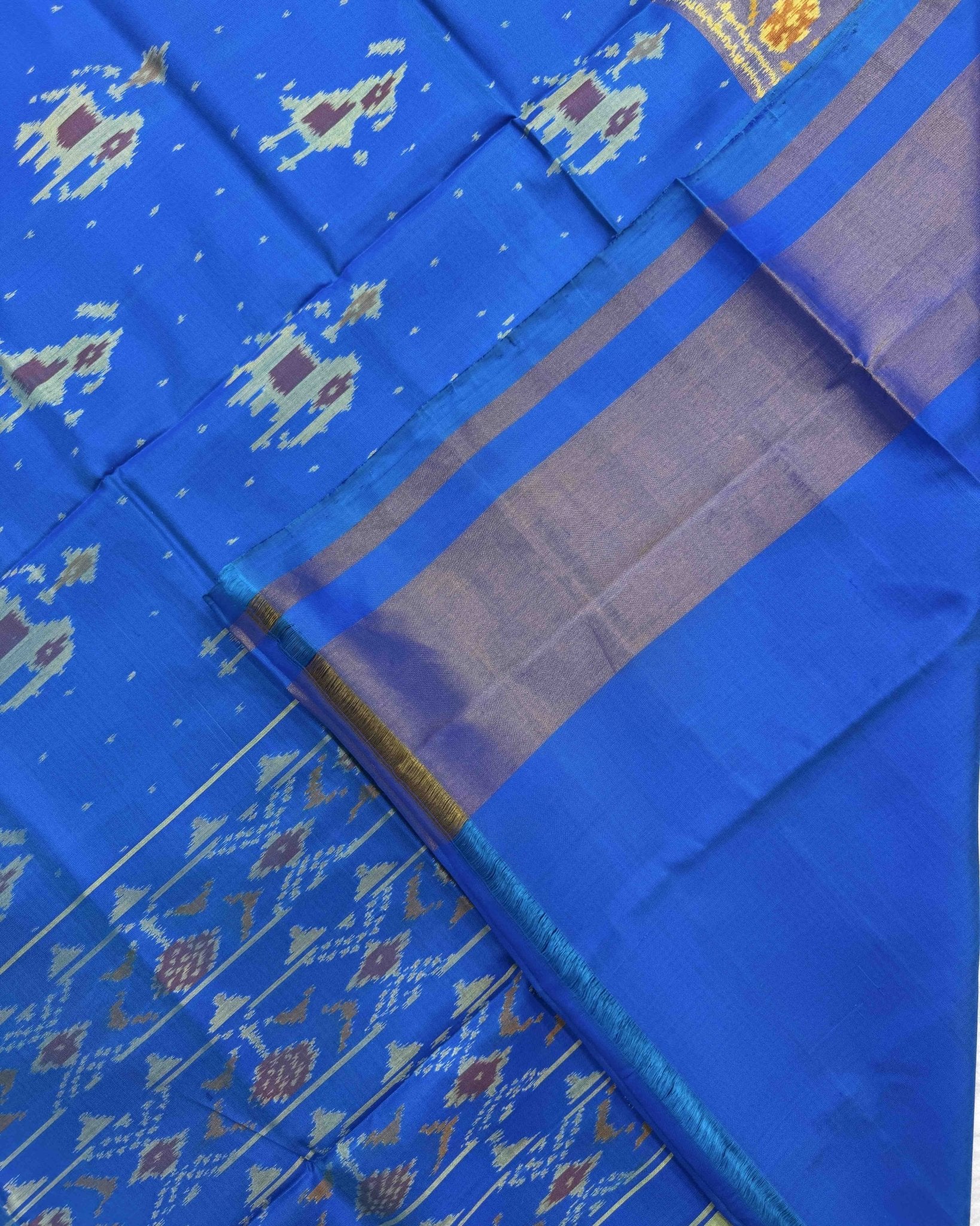 Sky Blue Narikunj Doted Patola Saree - SindhoiPatolaArt