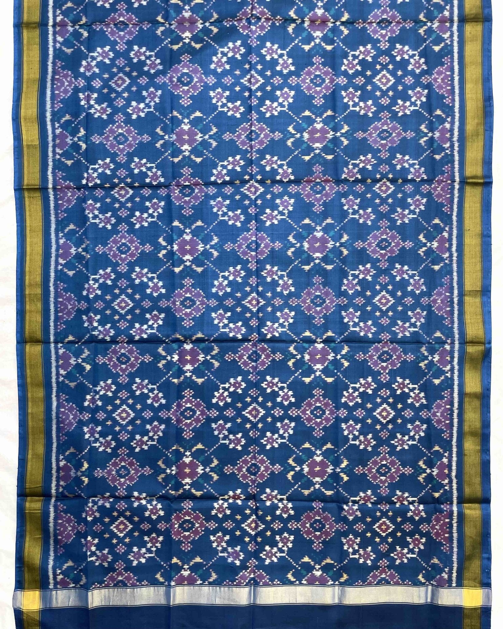 Sky Blue Navratan Patola Dupatta - SindhoiPatolaArt