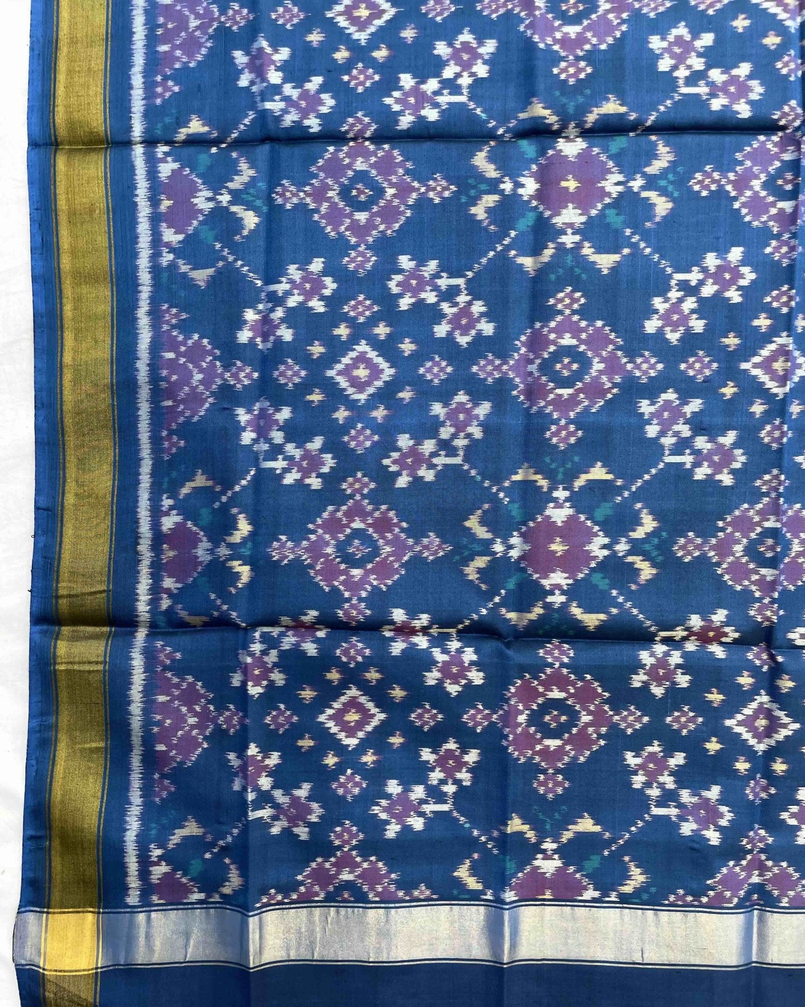 Sky Blue Navratan Patola Dupatta - SindhoiPatolaArt