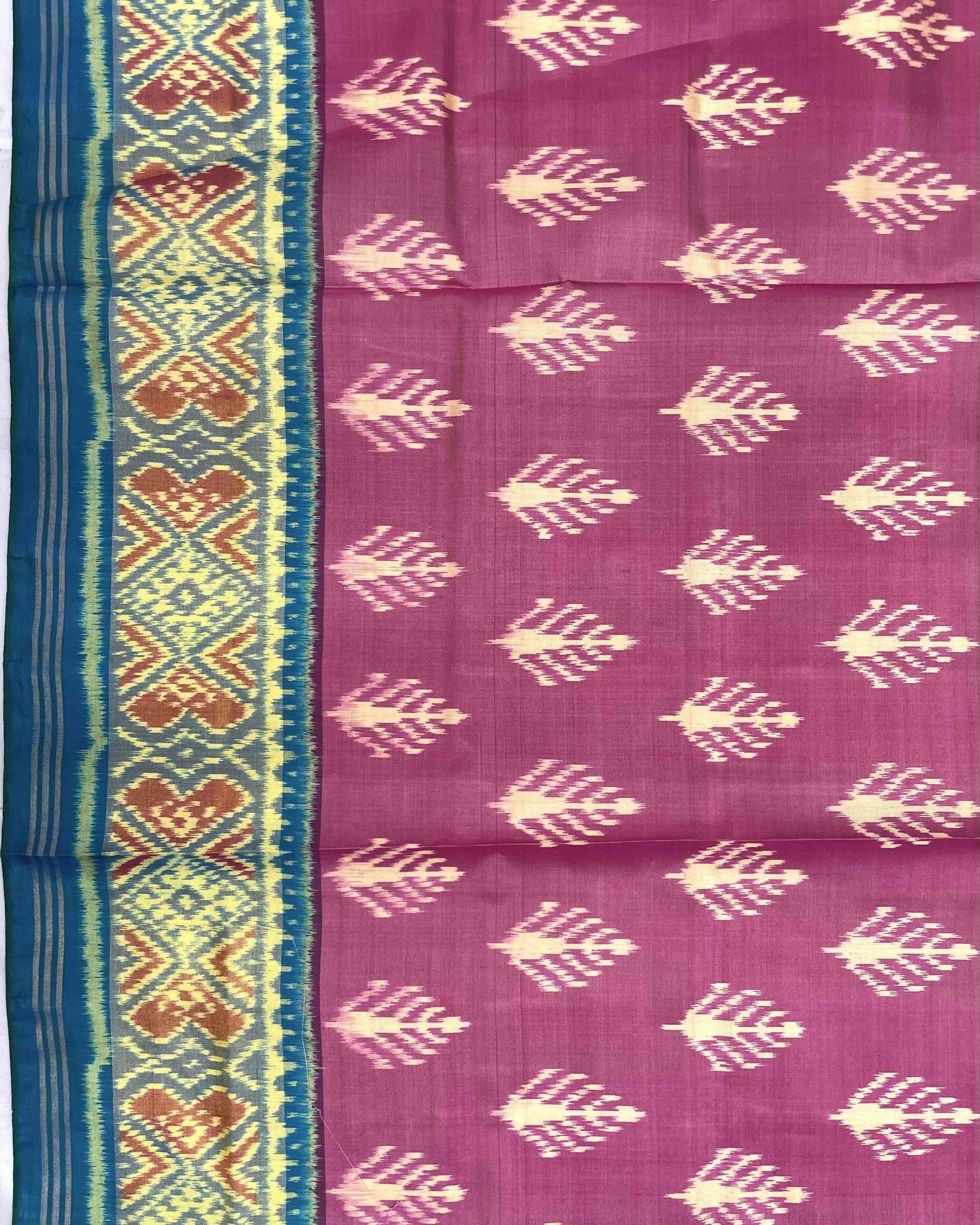 Sky Blue & Pink Fancy Leaves Patola Saree - SindhoiPatolaArt