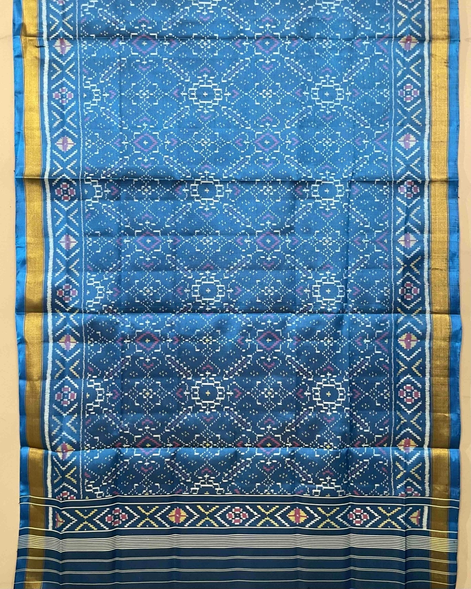 Turquoise Blue Manekchowk Patola Dupatta - SindhoiPatolaArt