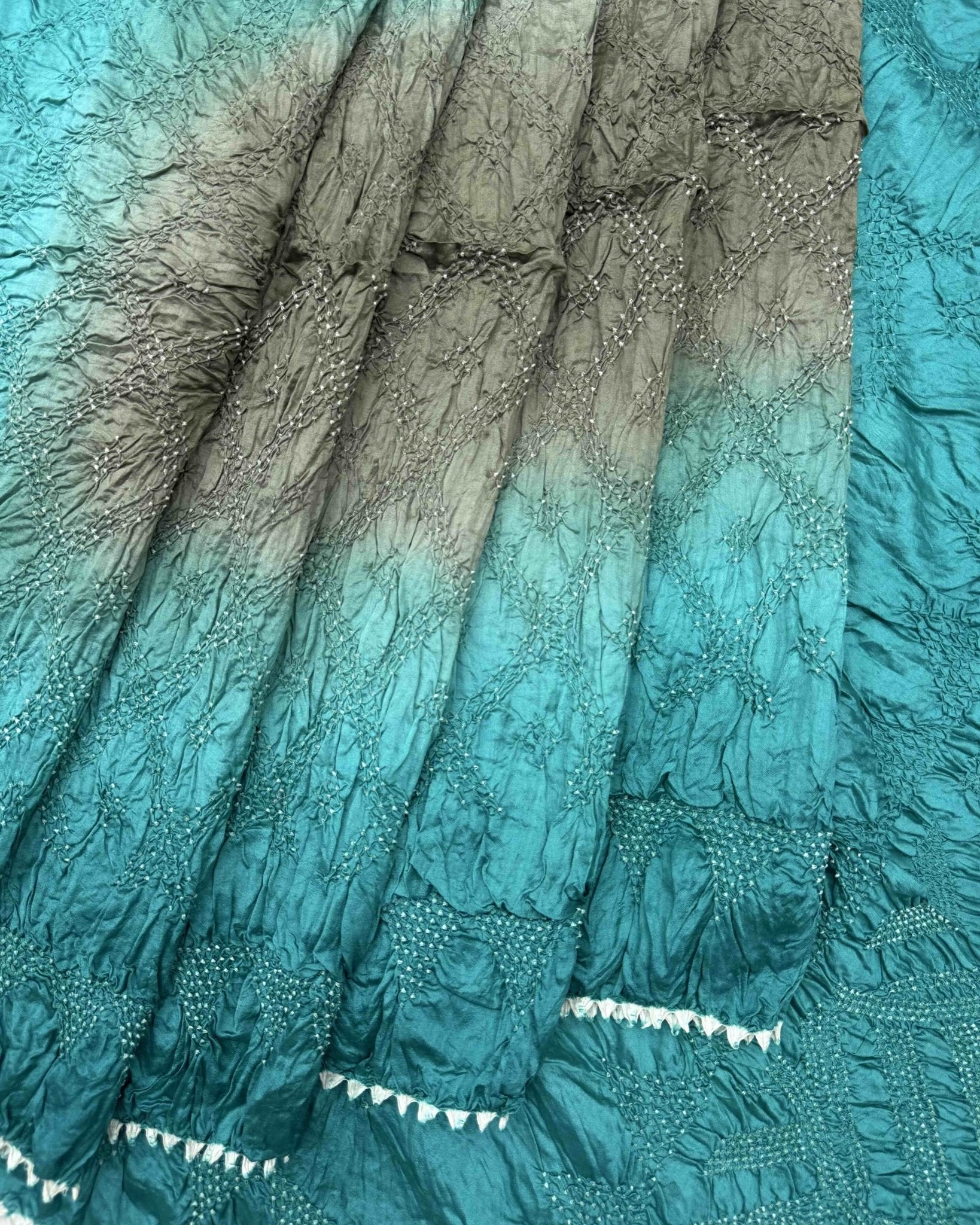 Turquoise & Brown Shaded Chiniya Bandhani Saree - SindhoiPatolaArt