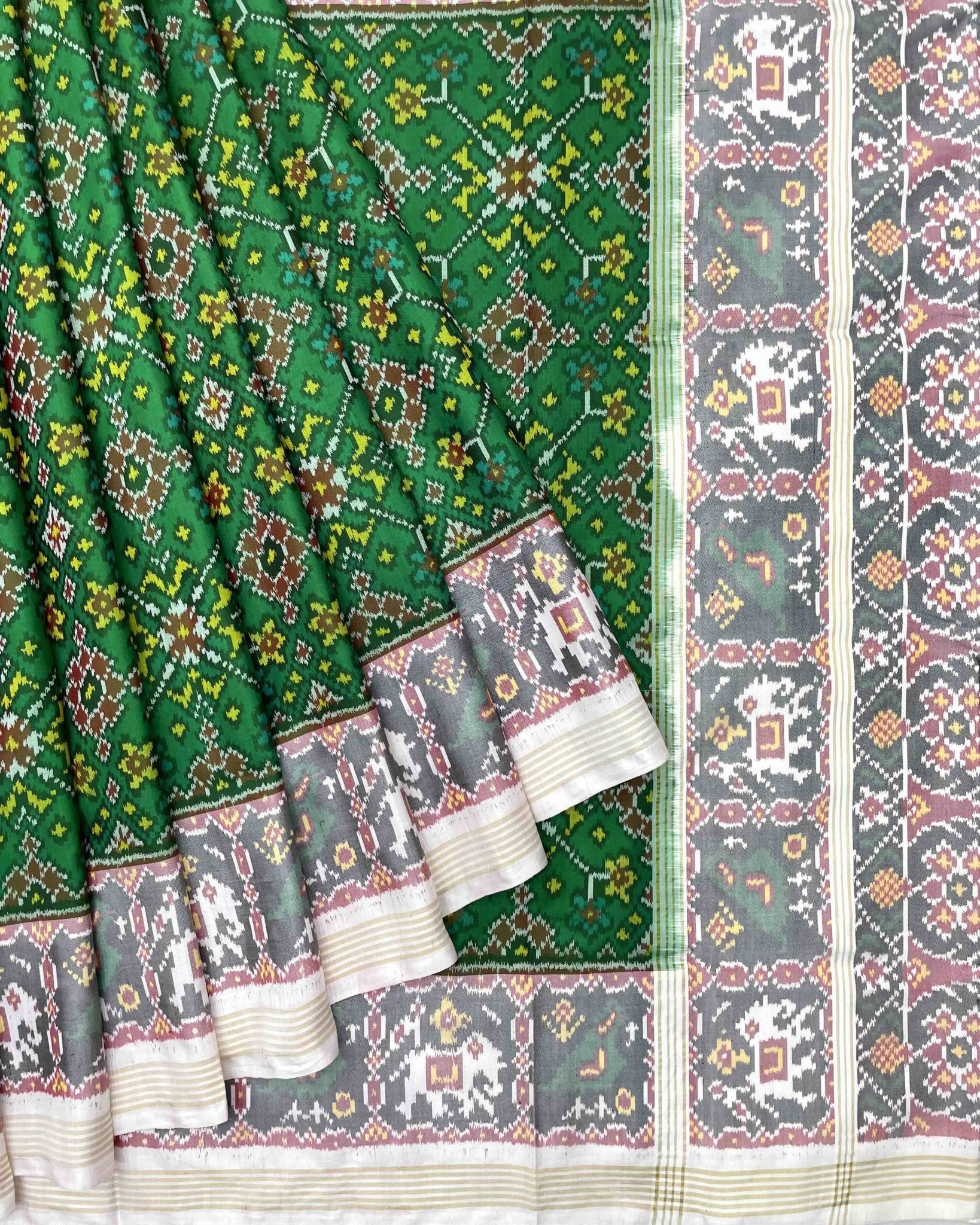 White & Green Navratan Patola Saree - SindhoiPatolaArt