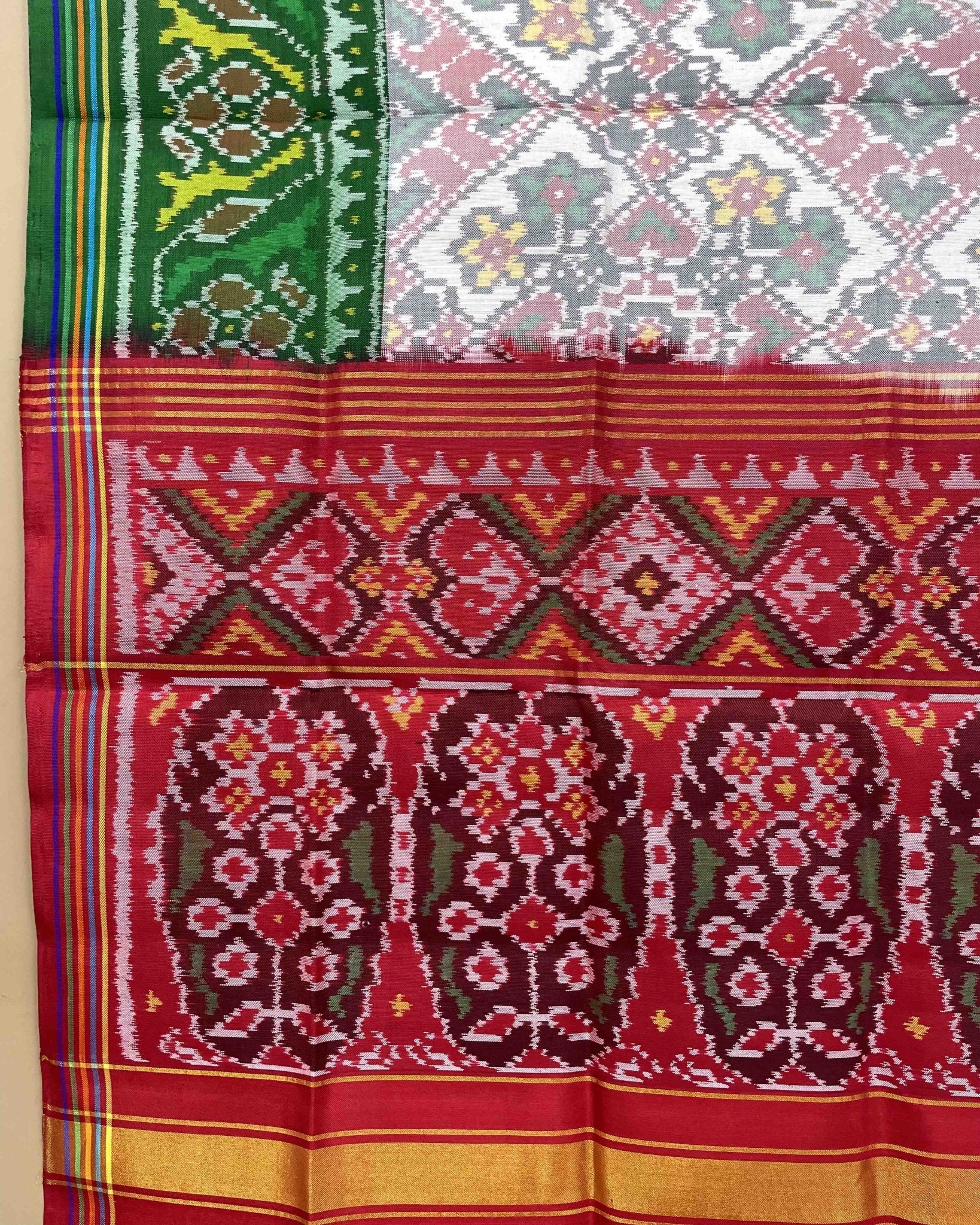 White Navratan Ganga Jamuna Designer Patola Dupatta - SindhoiPatolaArt