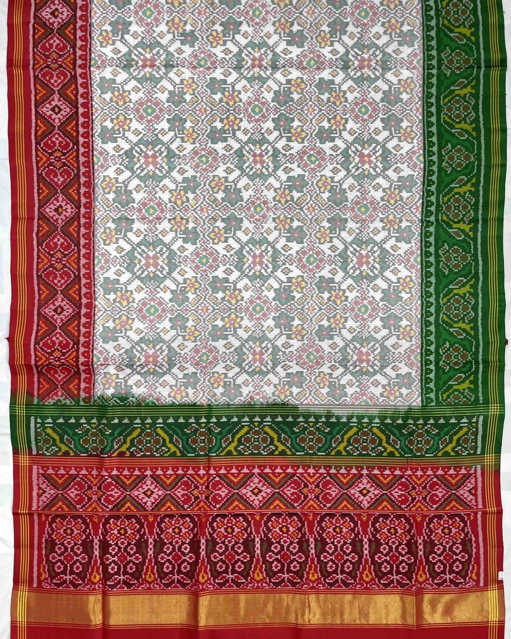 White Navratan Ganga Jamuna Designer Patola Saree - SindhoiPatolaArt