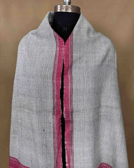 White & Pink with Black Lining & Heavy Pallu Kutchi Woolen Shawl - SindhoiPatolaArt