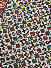 White Vhoragaji Patan Patola - SindhoiPatolaArt