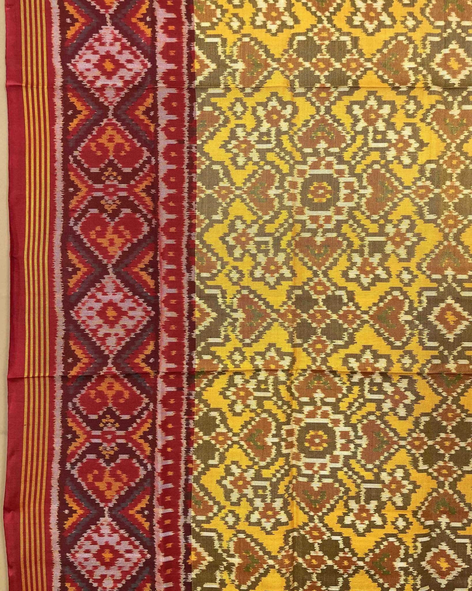 Yellow Ganga Jamuna Navratan Designer Patola Dupatta - SindhoiPatolaArt