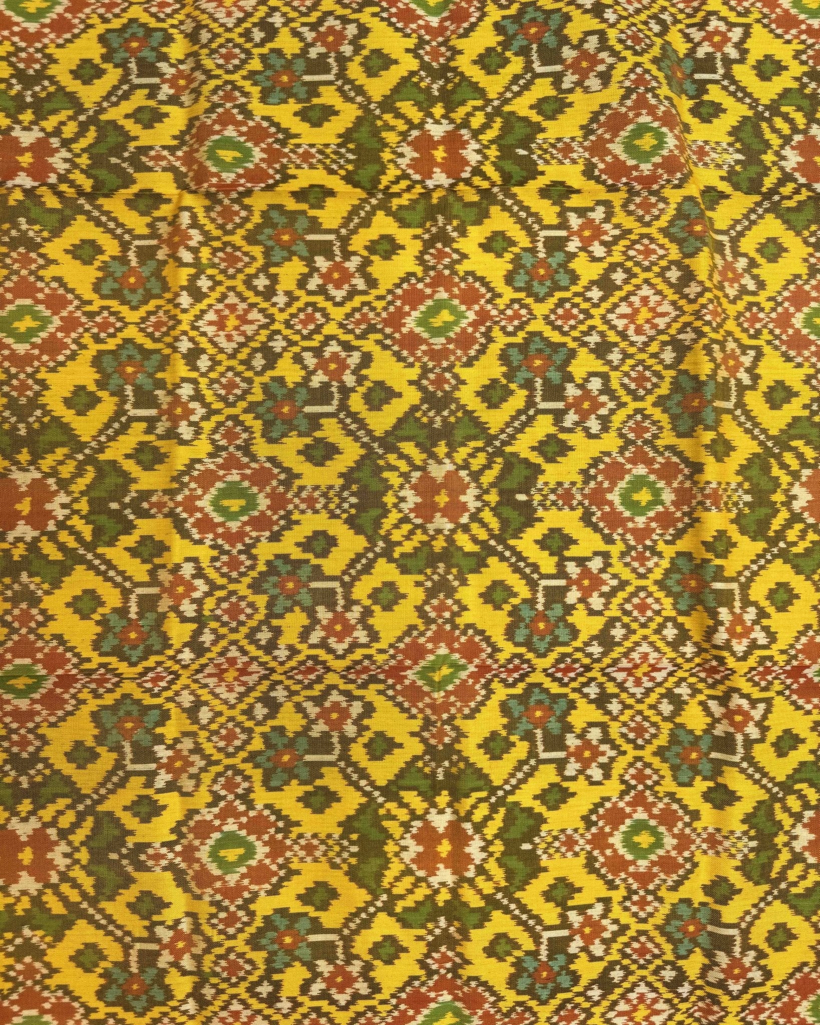 Yellow Ganga Jamuna Navratan Patola Dupatta - SindhoiPatolaArt