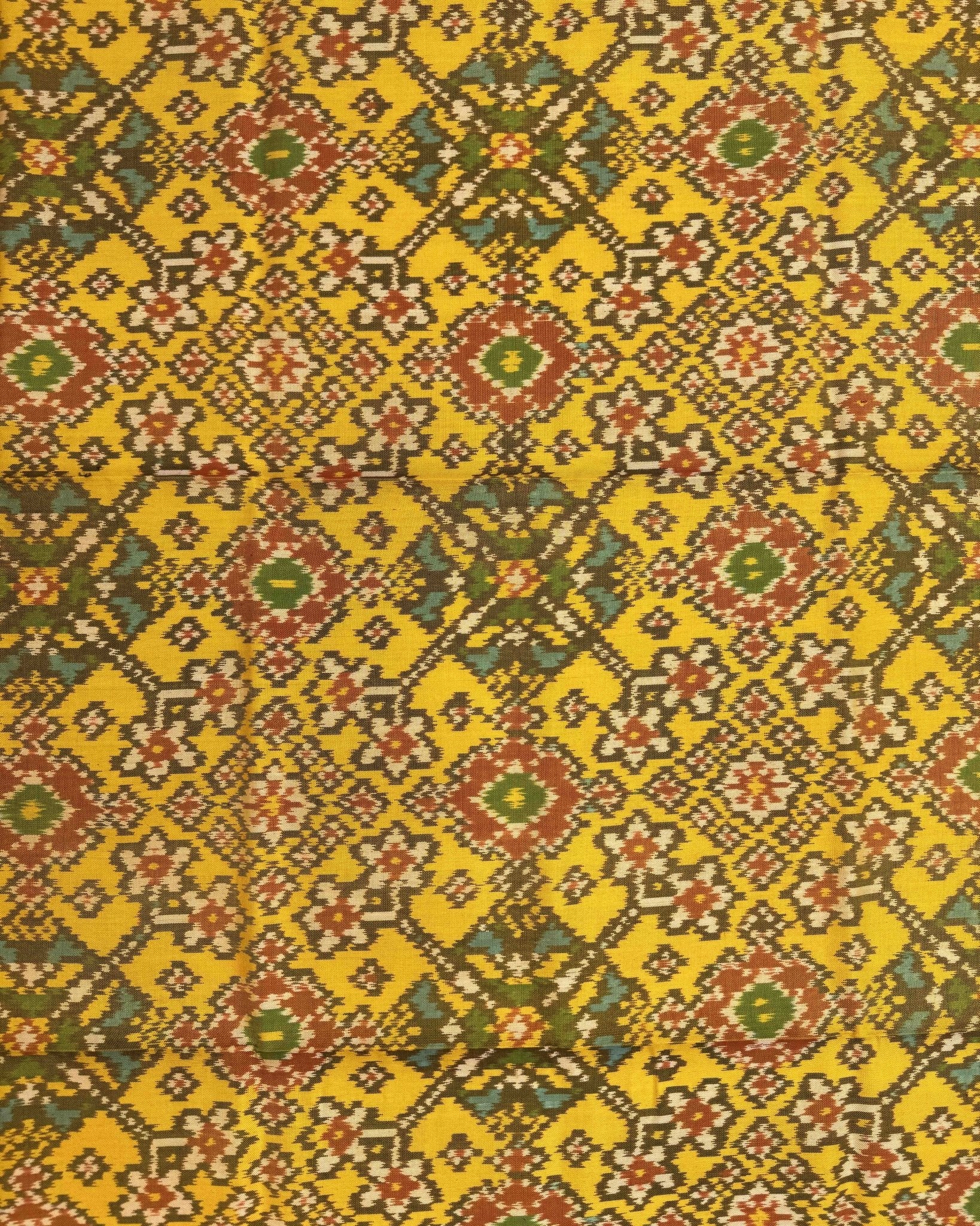 Yellow Ganga Jamuna Navratan Patola Dupatta - SindhoiPatolaArt