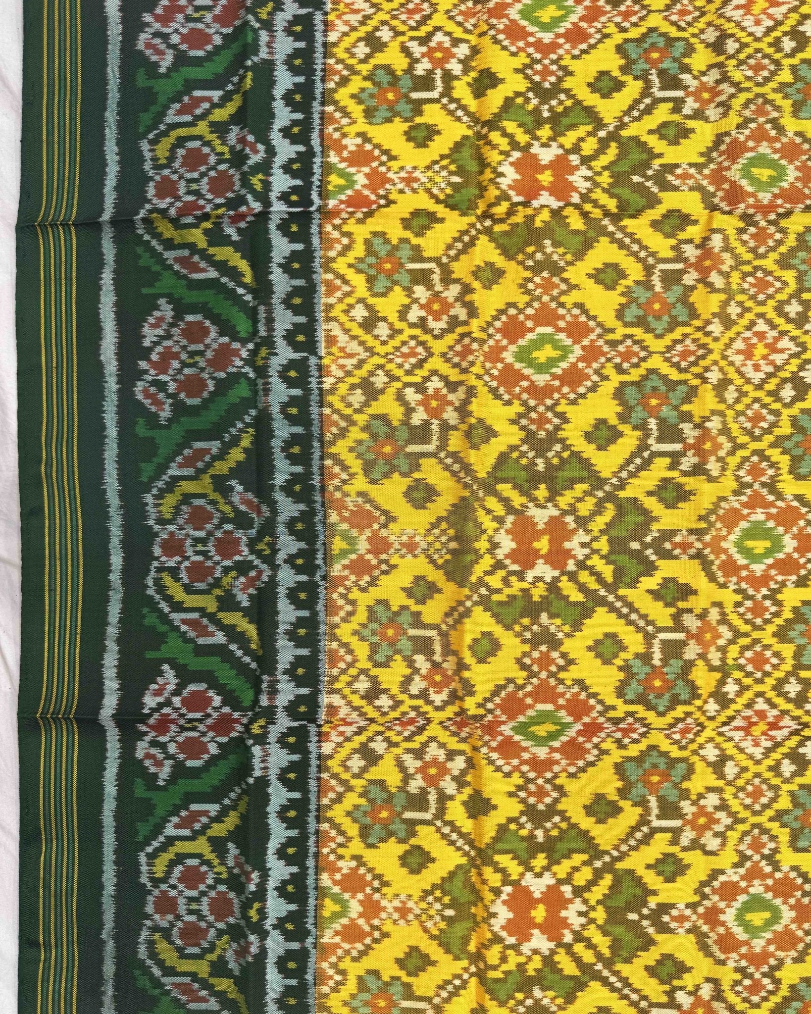 Yellow Ganga Jamuna Navratan Patola Dupatta - SindhoiPatolaArt