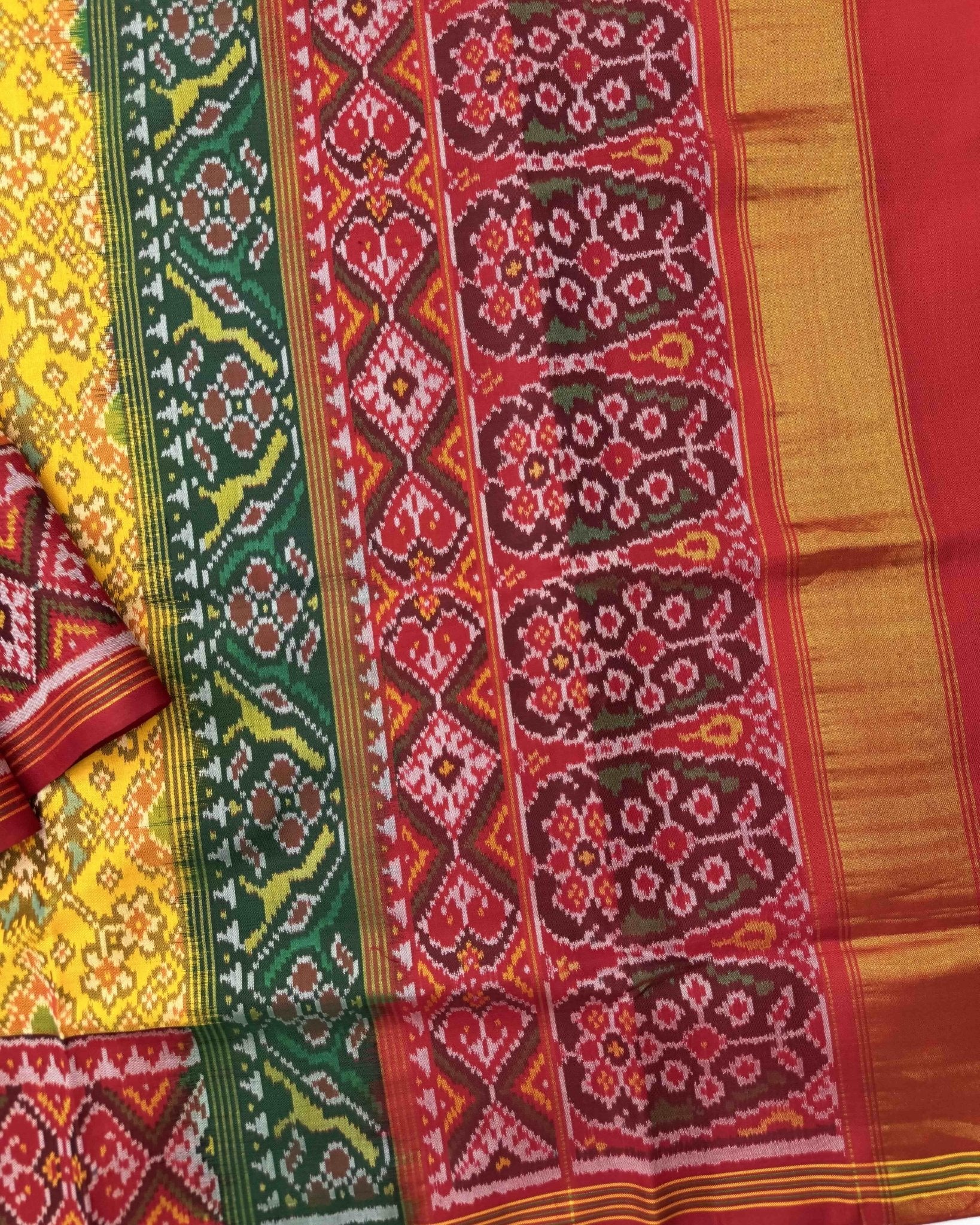 Yellow Ganga Jamuna Navratan Semi Double Ikat Patola Saree - SindhoiPatolaArt