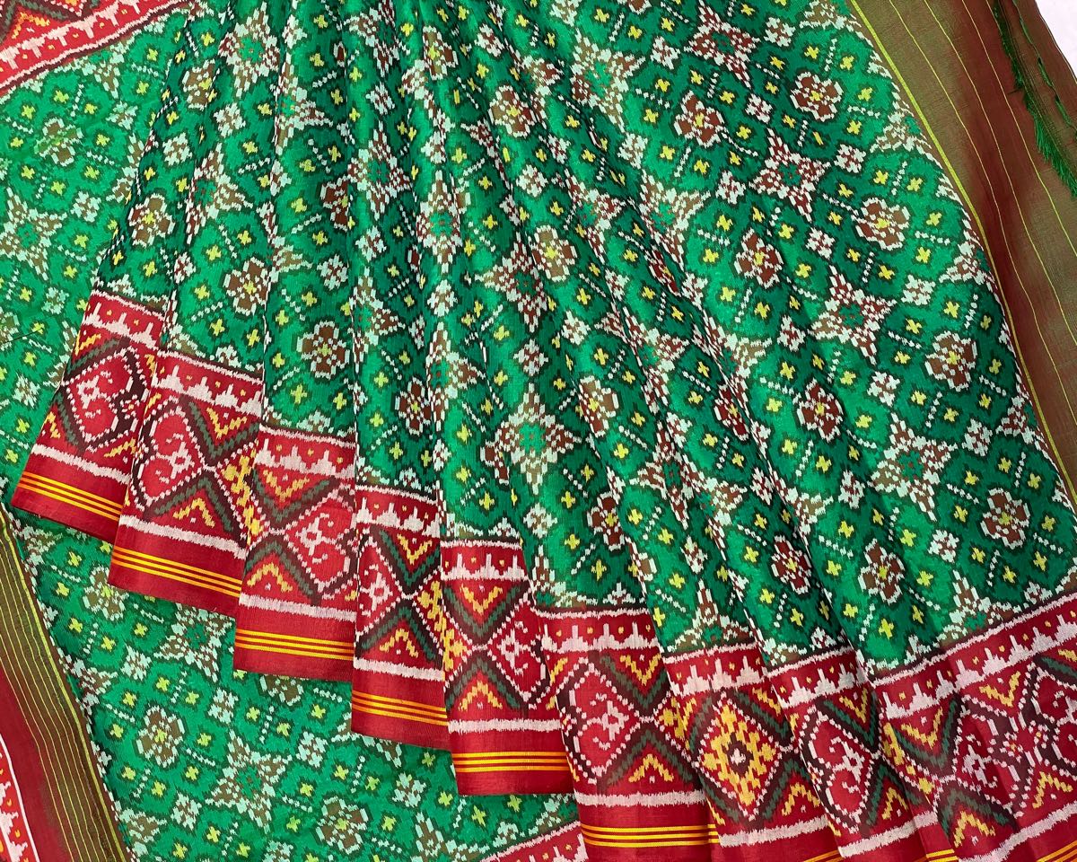 green red sitara design semi patan patola saree - SindhoiPatolaArt