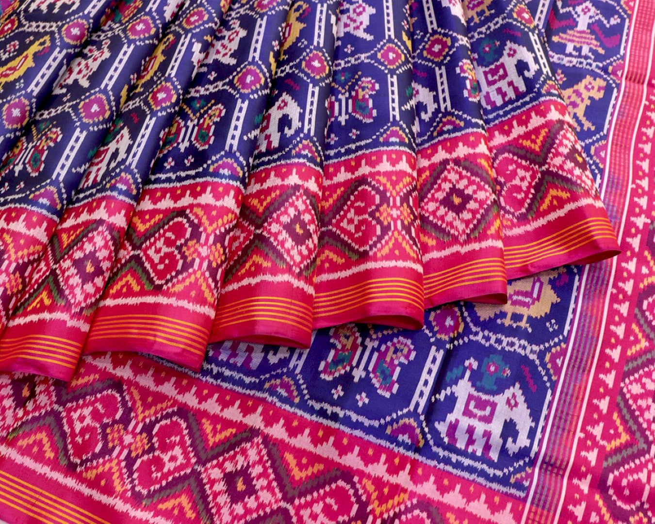 Navy blue narikunj design with pink pallu patola saree - SindhoiPatolaArt